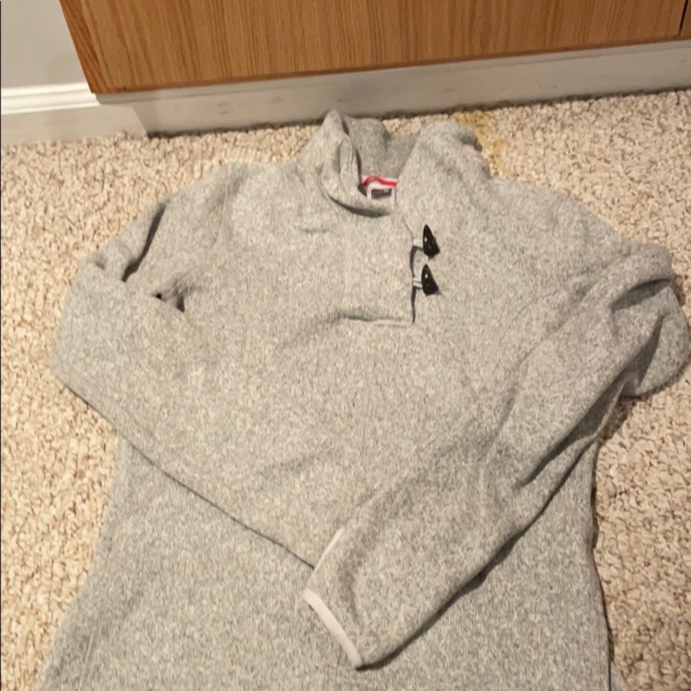 Women’s North Face Toggle Sweater Size S